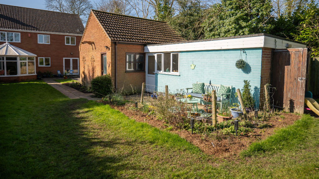 Potting shed