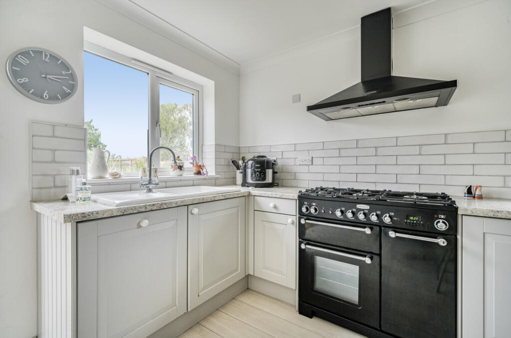 1329455-31-688107...