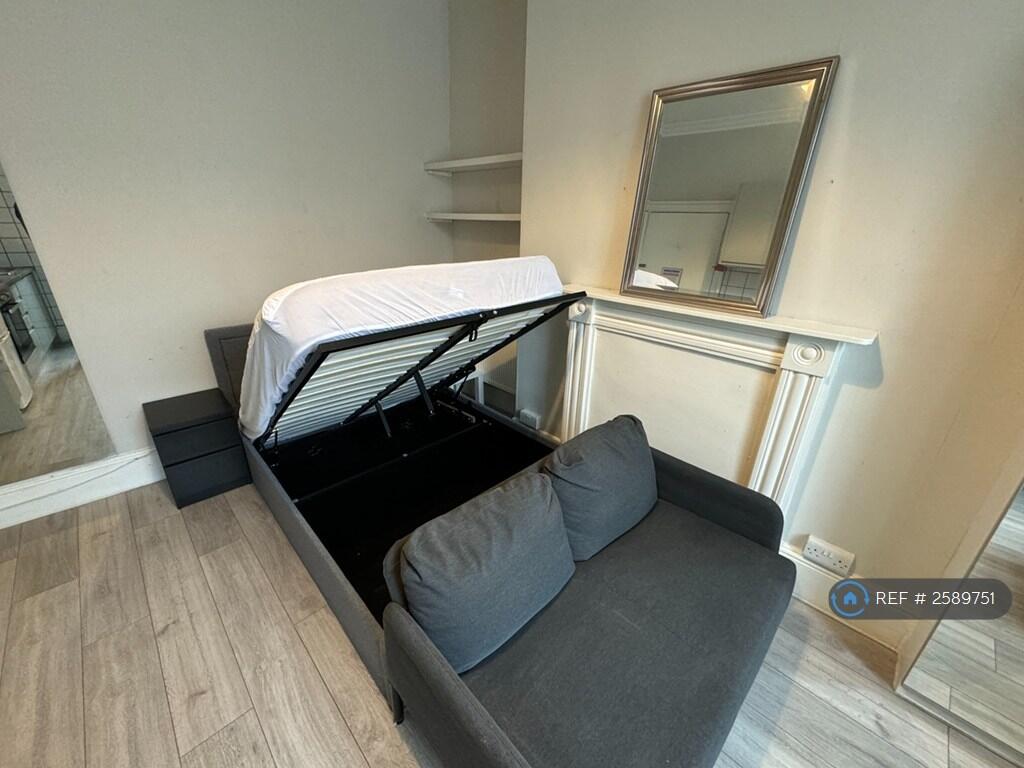 Flat 2 