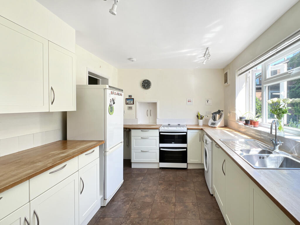 21d3195a02935b5a91202c6a366a5478876937a9