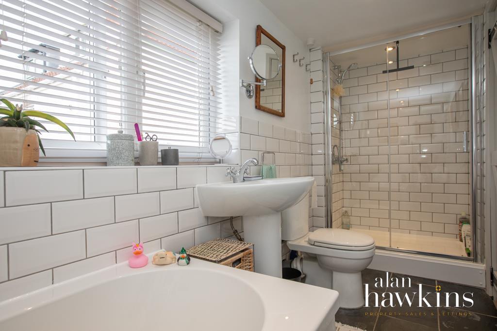 First Floor Bathroom