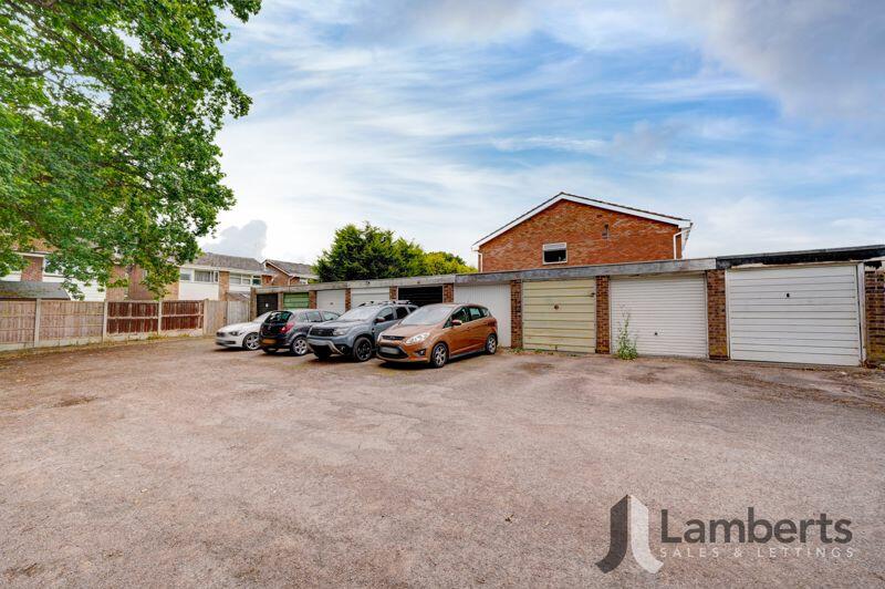 Garage &amp; Parking