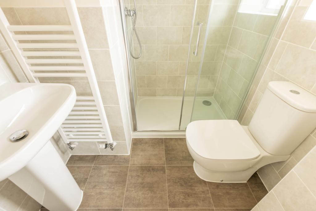 Bed One En-Suite