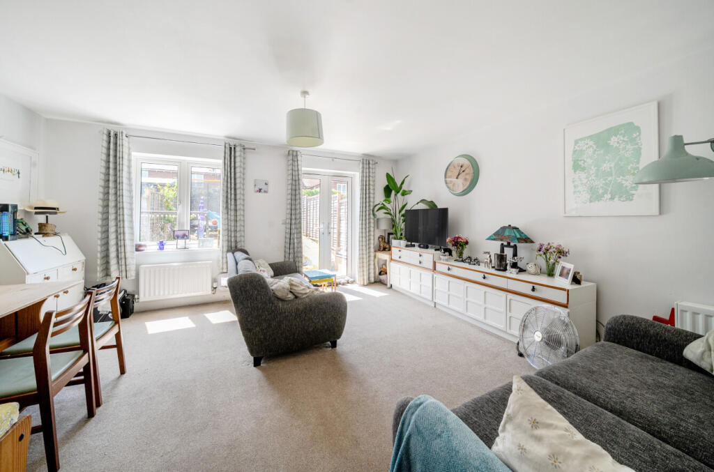 1324760-11-686fbf...