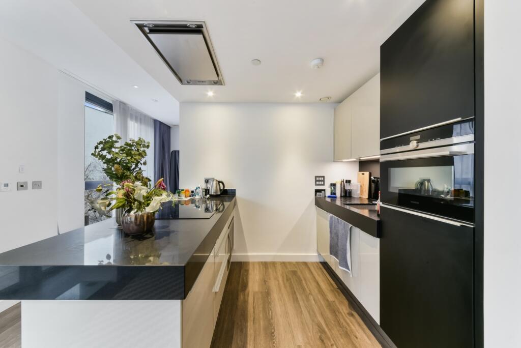 kitchen - Meranti Ho