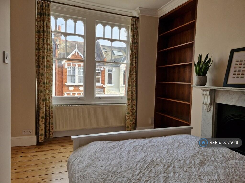 Front Bedroom