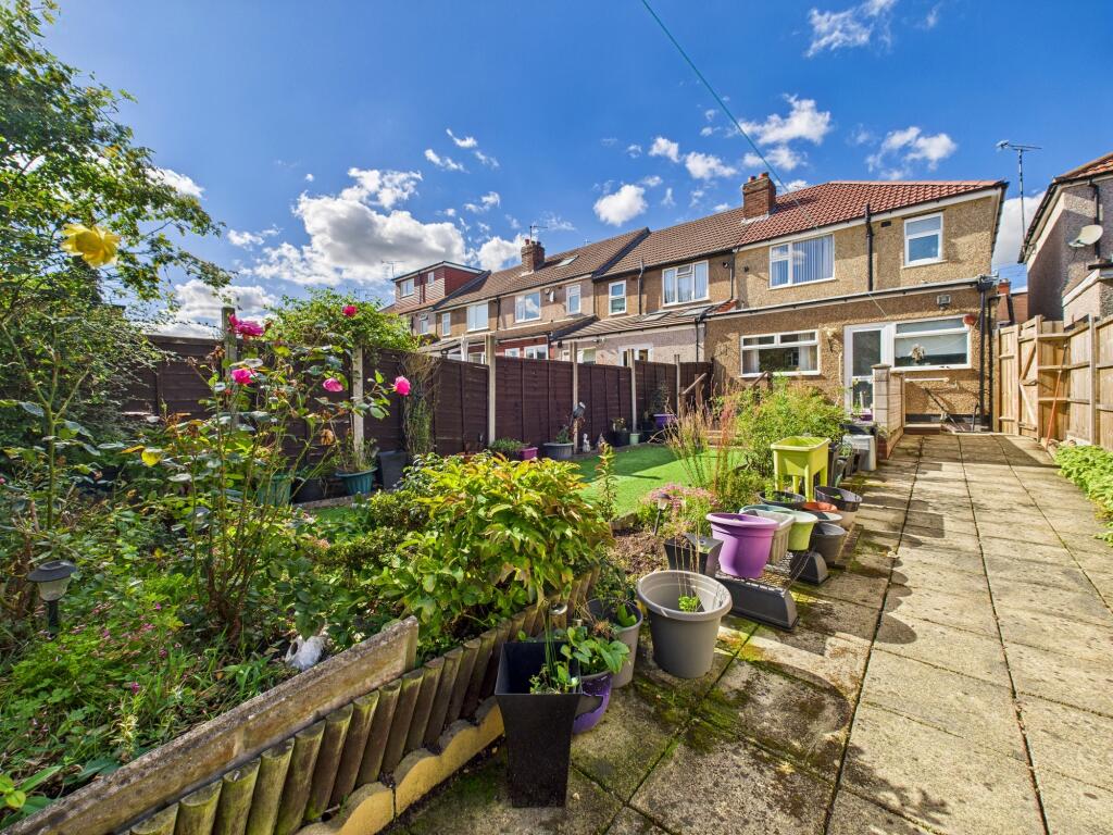 CAM05192G0-PR0152-STILL009