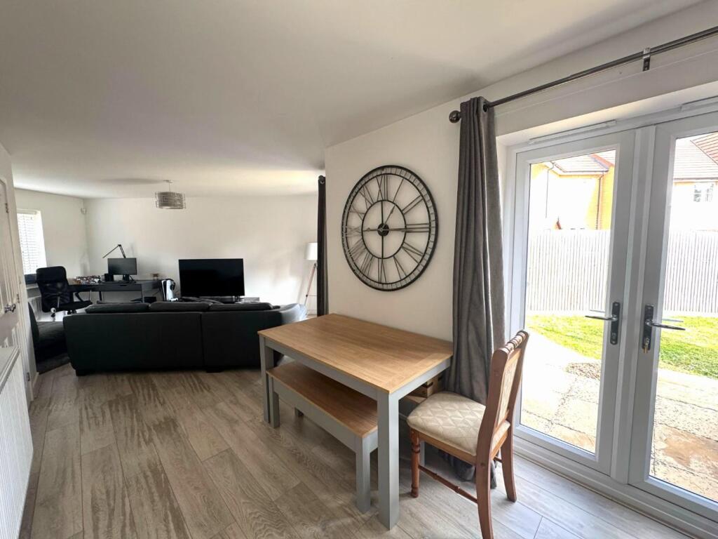 WhatsApp Image 2025-03-28 at 13.50.43_b881520a.jpg