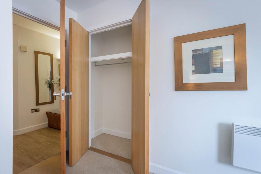 Main bedroom