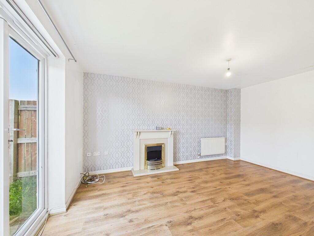 CAM01835G0-PR0179...