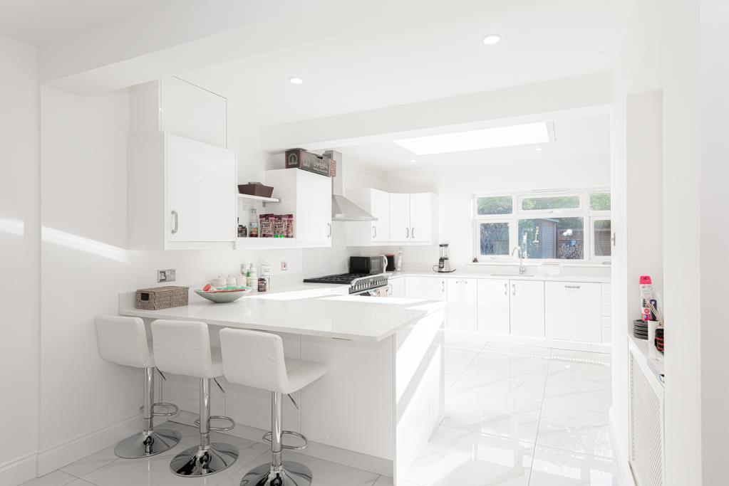 (Rightmove) 11.jpg