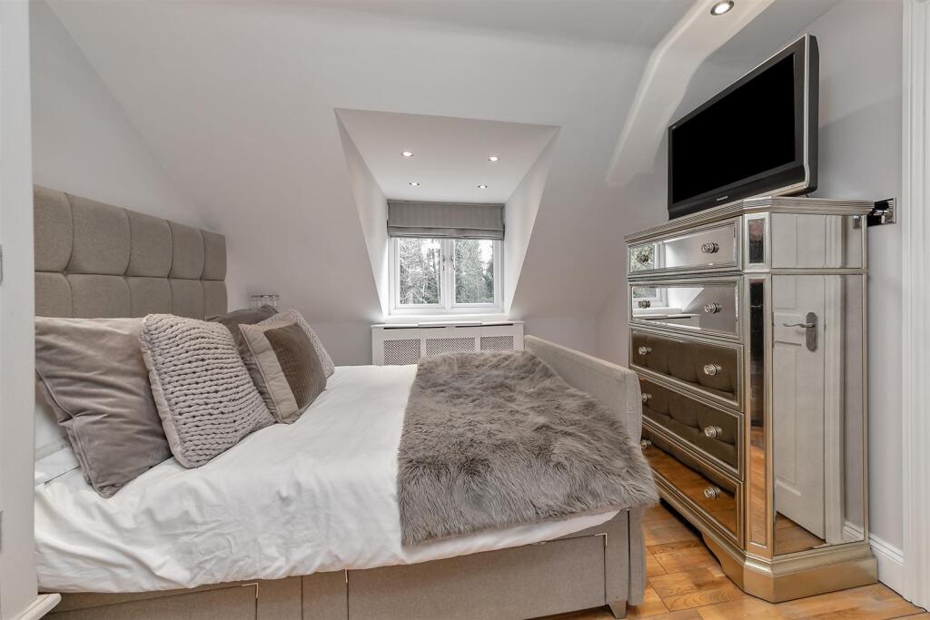30NewlynClose-58.jpg