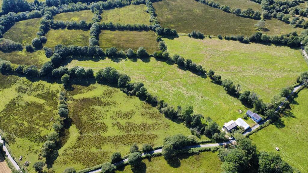 dji_fly_20250703_171832_274_1751899400318_photo_op