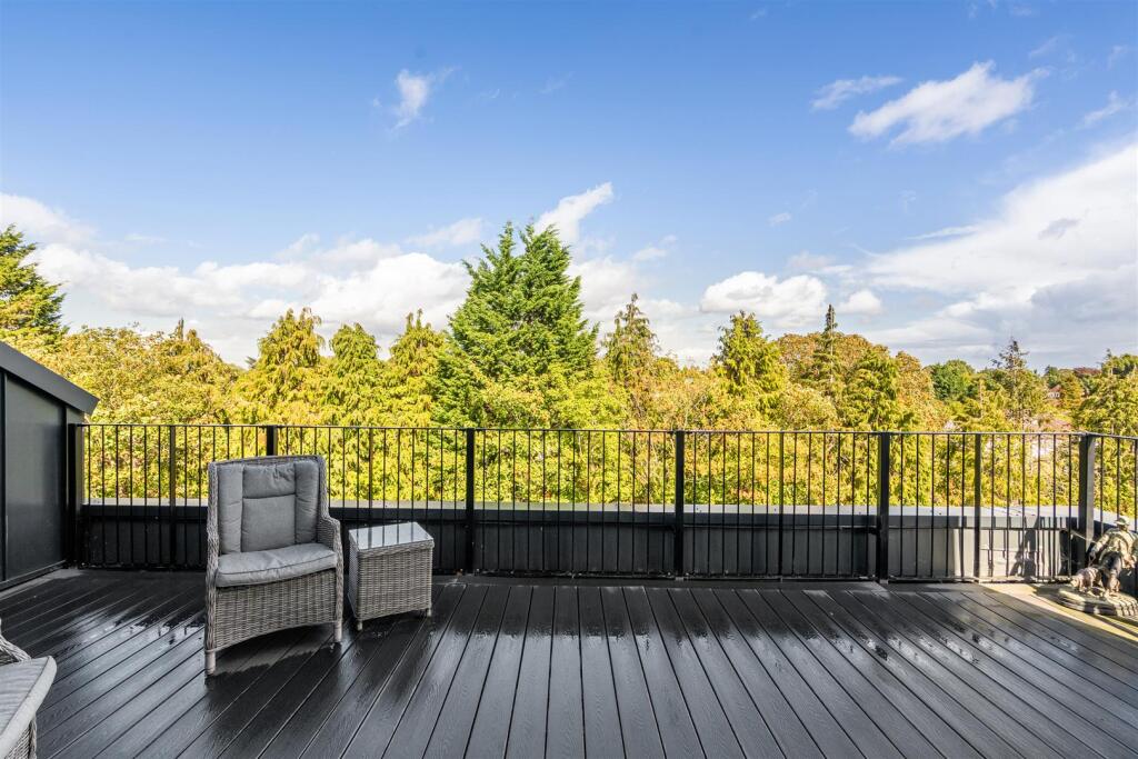 Apt 179 The Broad Oaks_19.jpg
