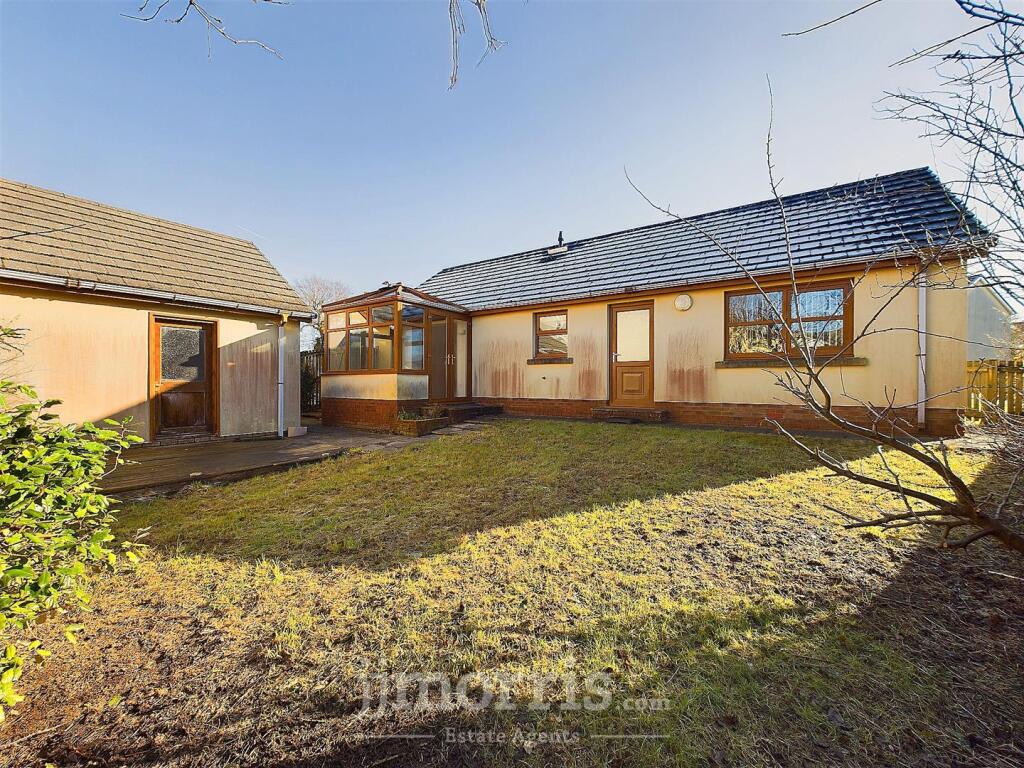 Garden &amp; Exterior