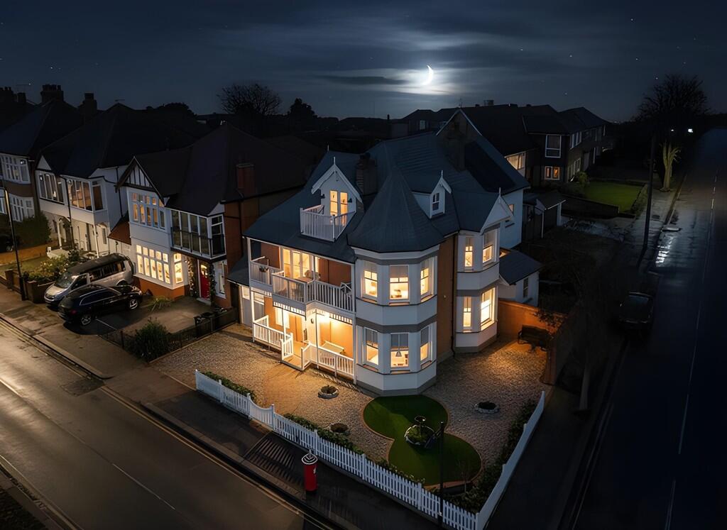 Marine Parade, Leigh On Sea