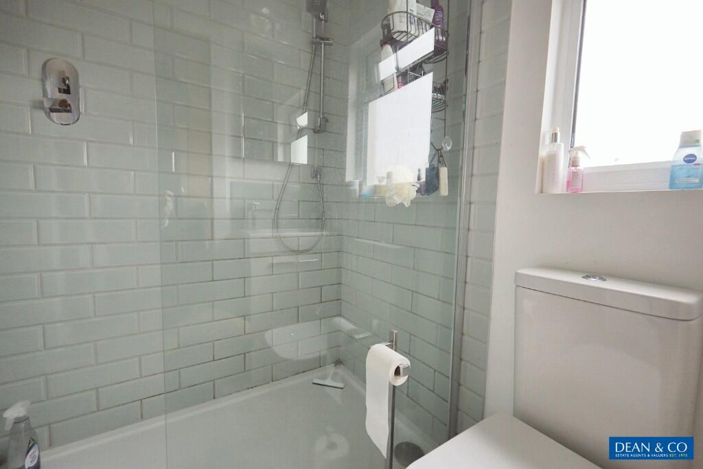 En Suite Shower Room
