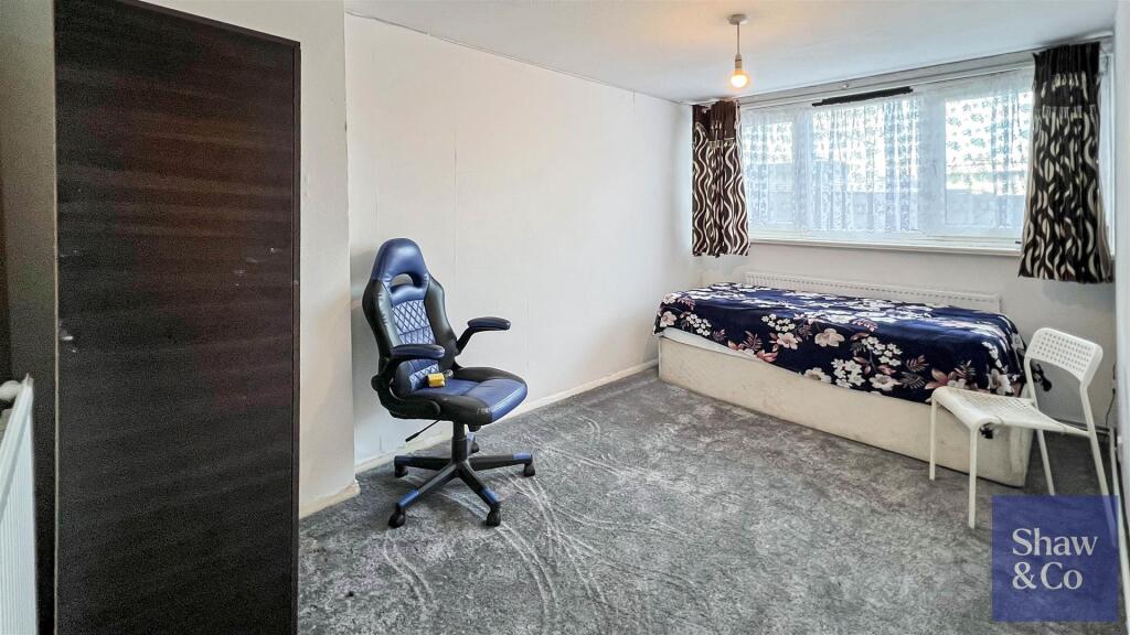 Bedroom.jpg
