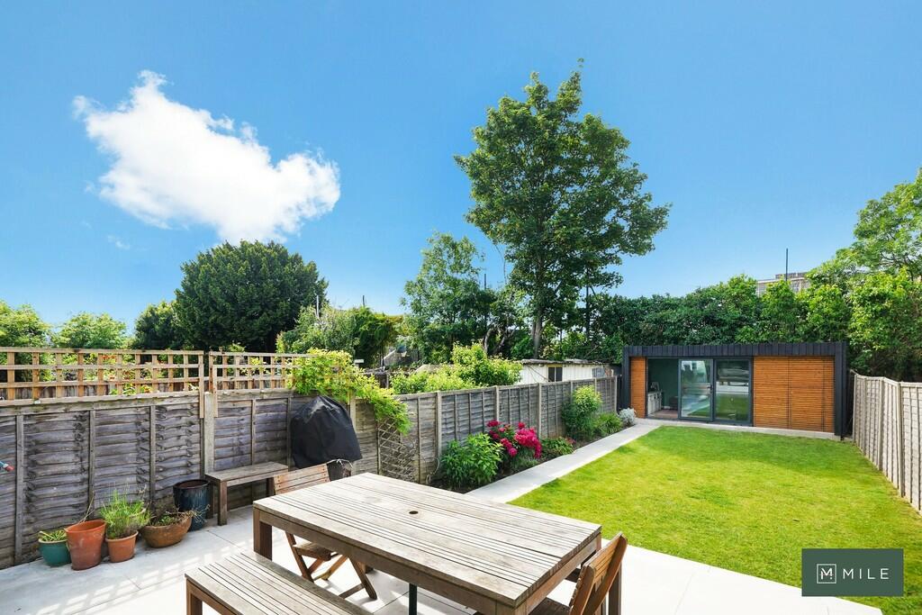 30 Bramston Road ...