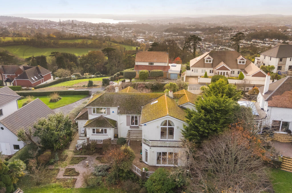 1375305-4-6916172...