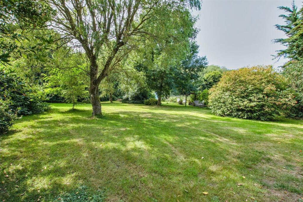 Garden and grounds