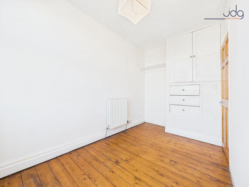 Bedroom 2 with built in storage