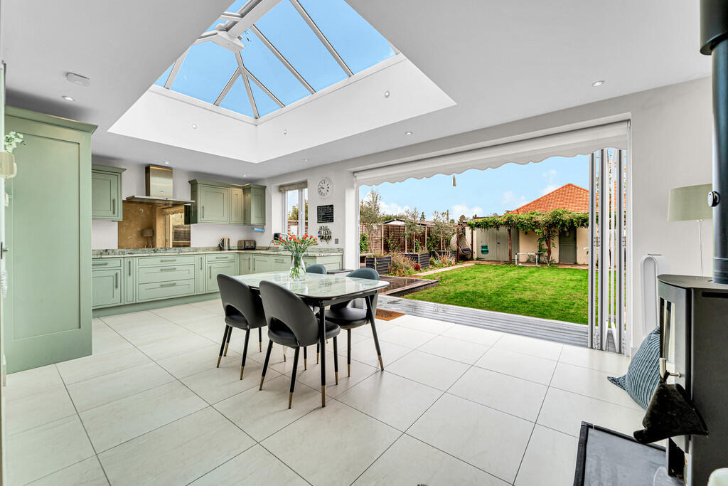 Kingston Road, Ashford