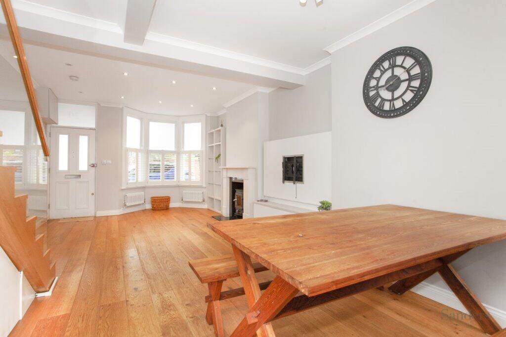 Wilson Street, Winchmore Hill, London, N21