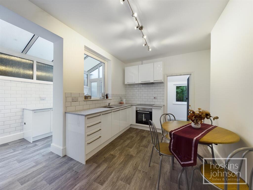 Kitchen/Breakfast Room