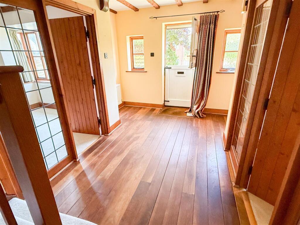 0104hallway.jpg