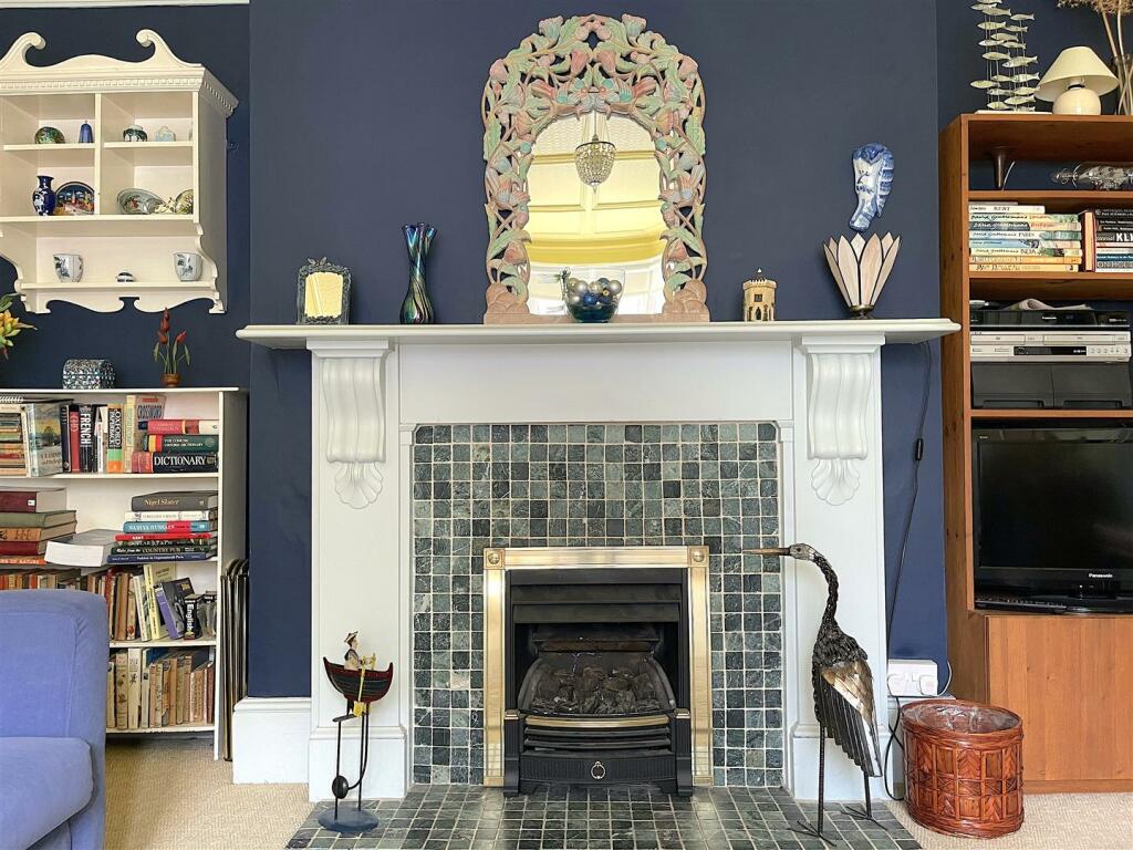 Living Room Fireplace (1).jpeg