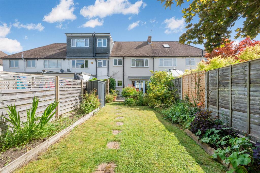 ALBERT ROAD, 120-33.jpg