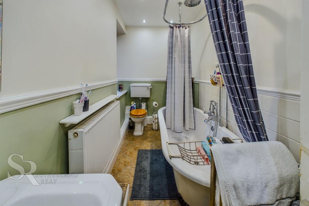 Ground Floor Bathroom
