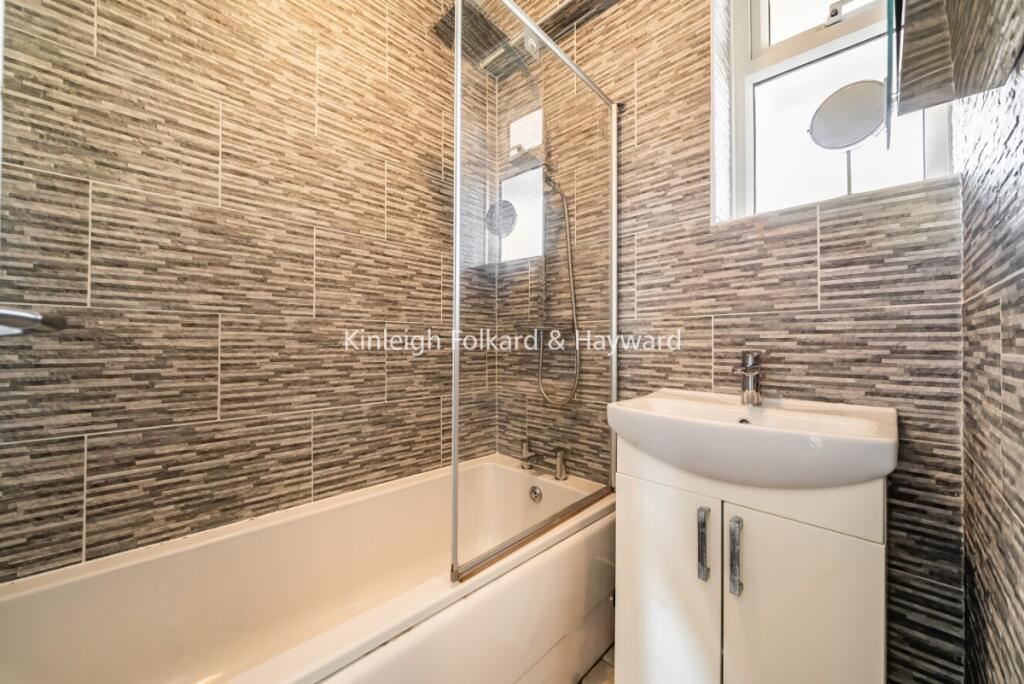 ed96901c-afd3-4c8c-8