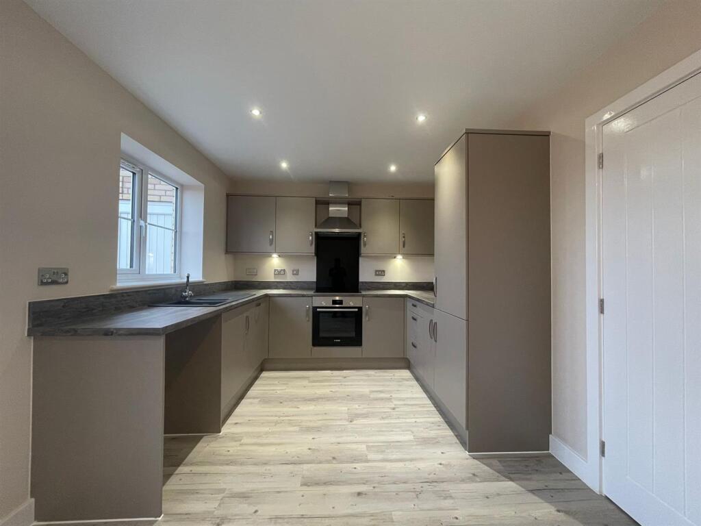 WhatsApp Image 2022-01-06 at 15.09.20-3.jpeg