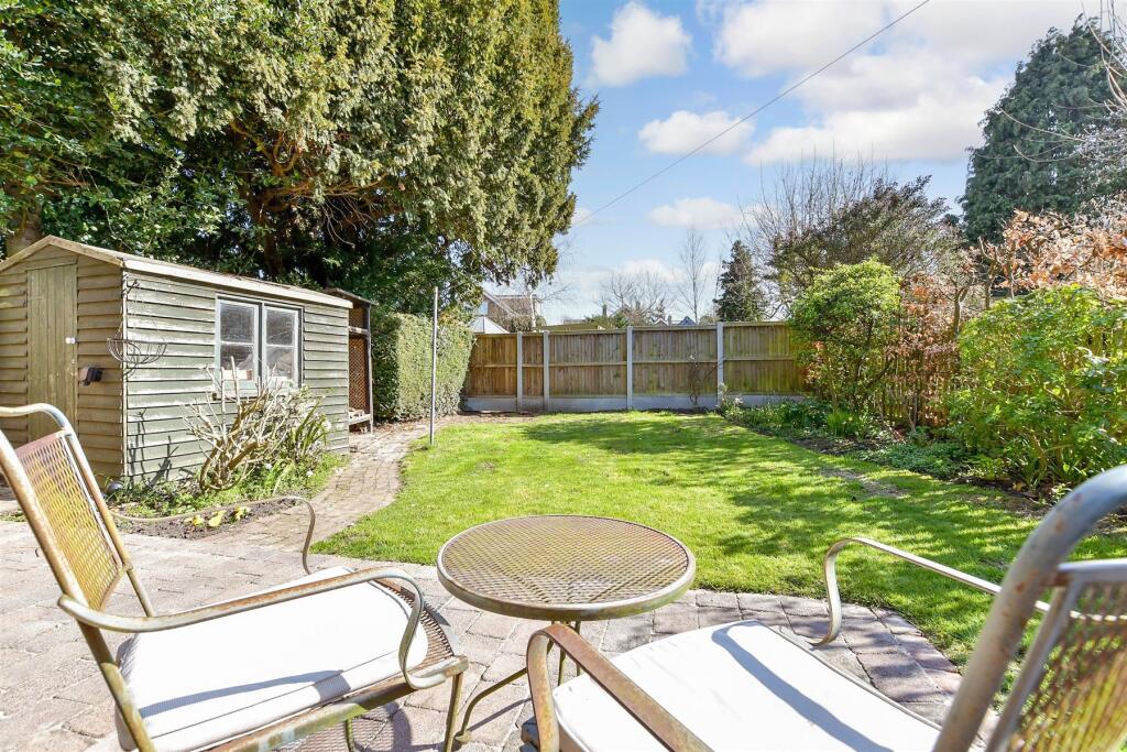 External Lifestyle Photograph