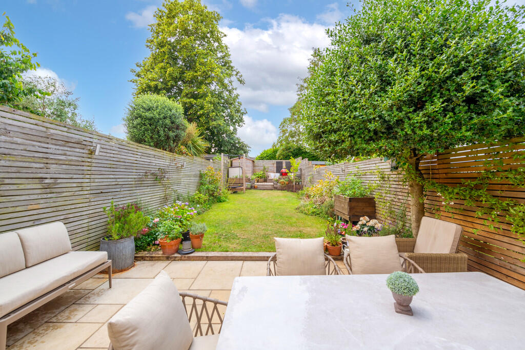 11_Oakhill_Road_e...