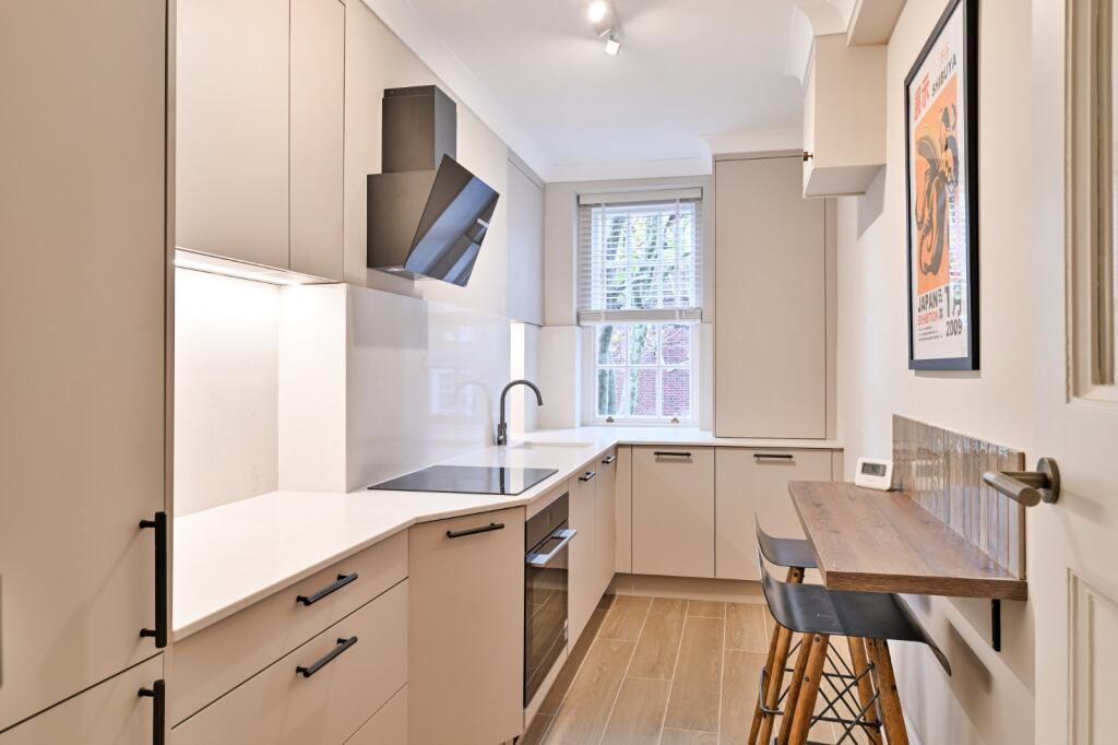 Immaculate Kitchen
