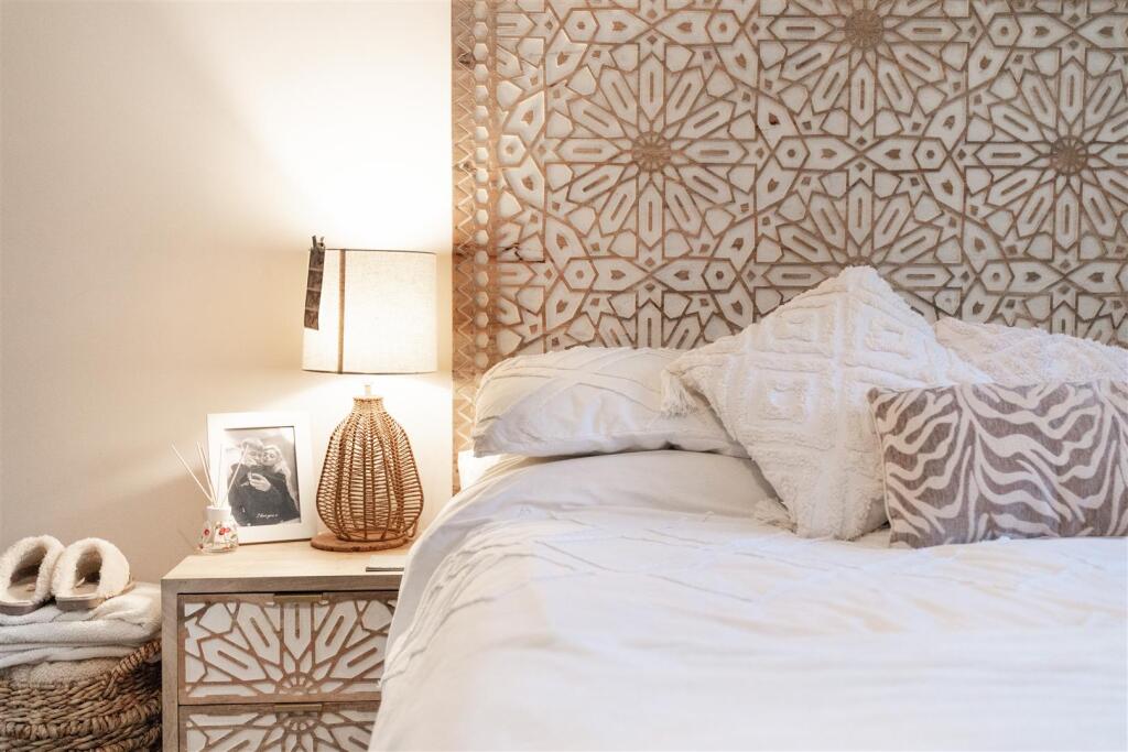 Bedroom 2.jpg