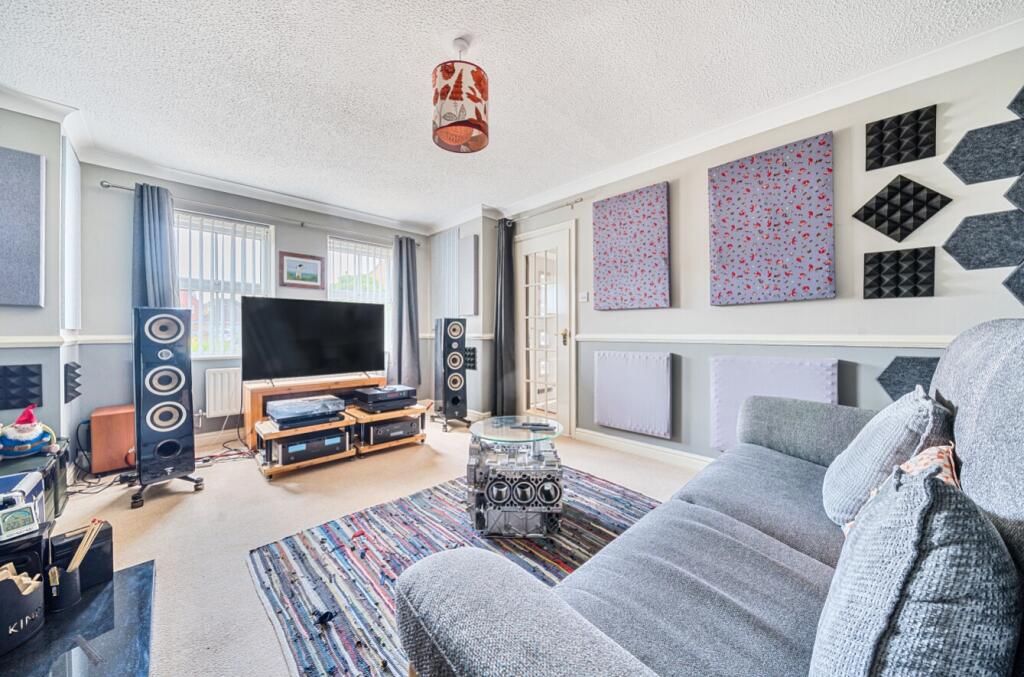 1313161-11-685a63b2c3583