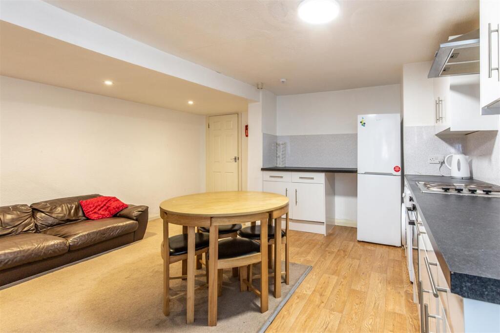 Living Room &amp; Kitchen