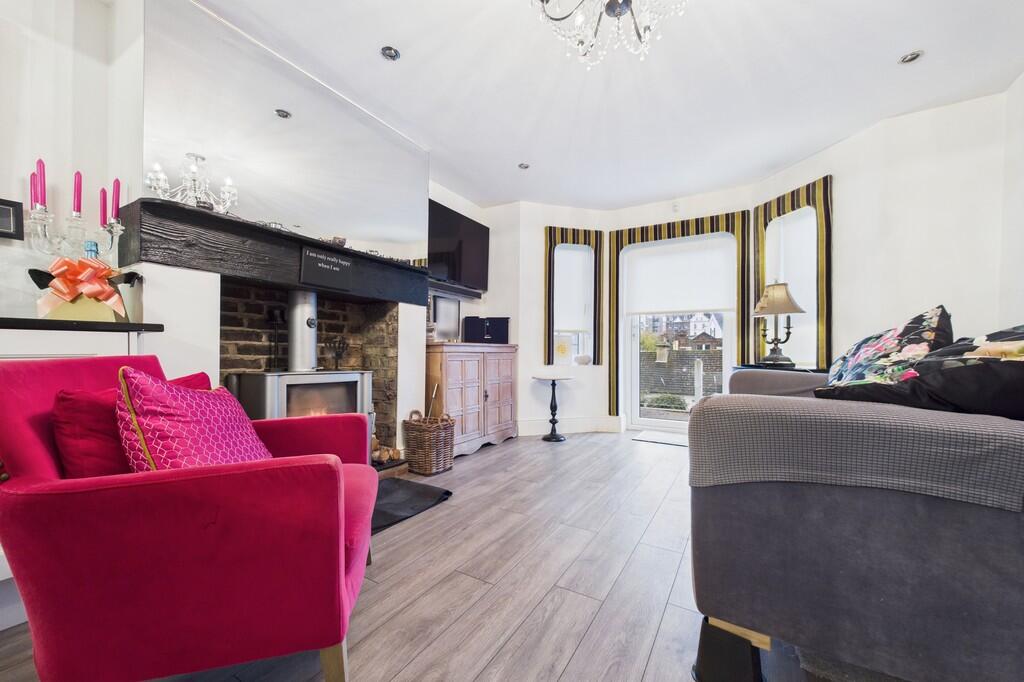 CAM01085G0-PR0663...