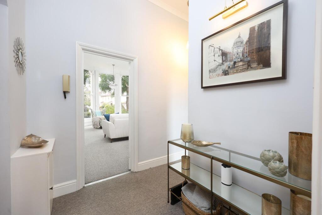 1 Redland Court 17.JPG