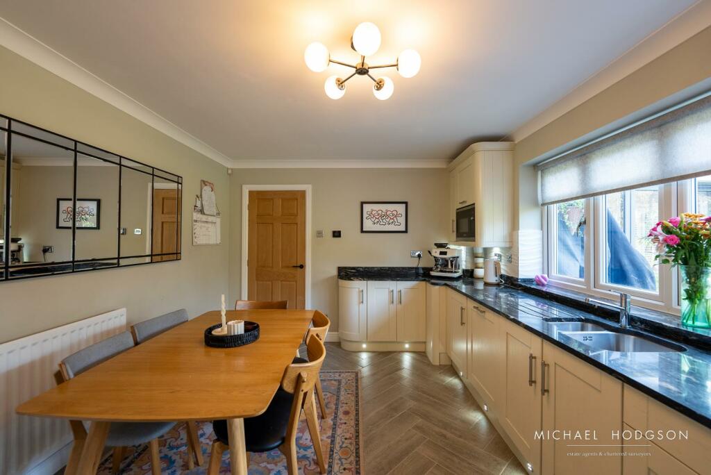 Lodgeside Meadow-17.jpg