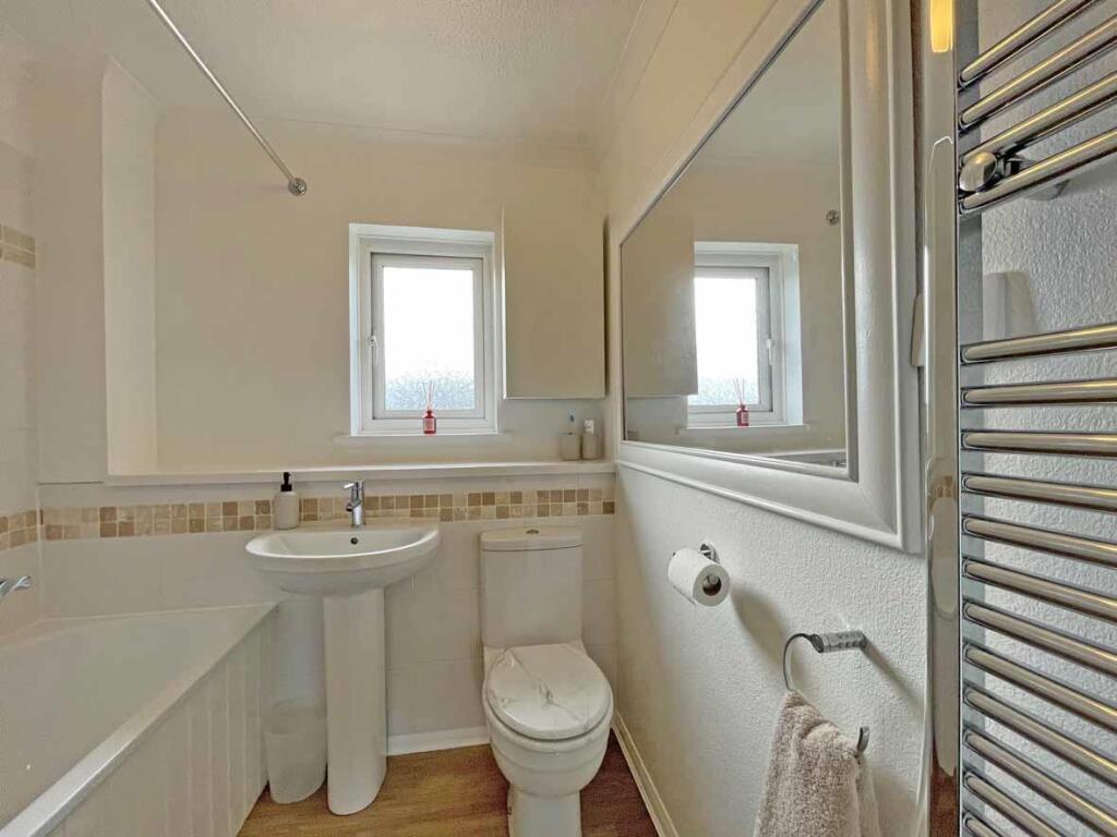 Carroll Road 93 Bathroom.jpg