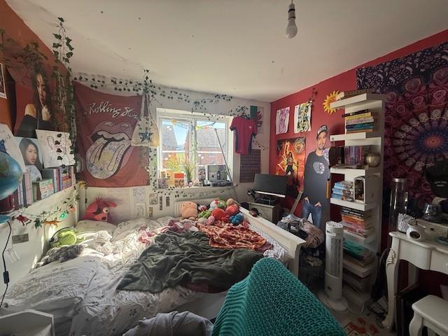 Bedroom 2-5.jpg