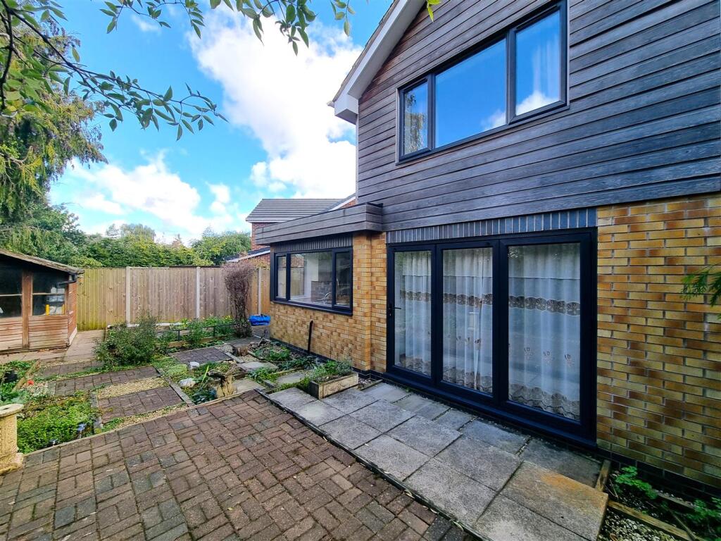 Enclosed Rear Garden