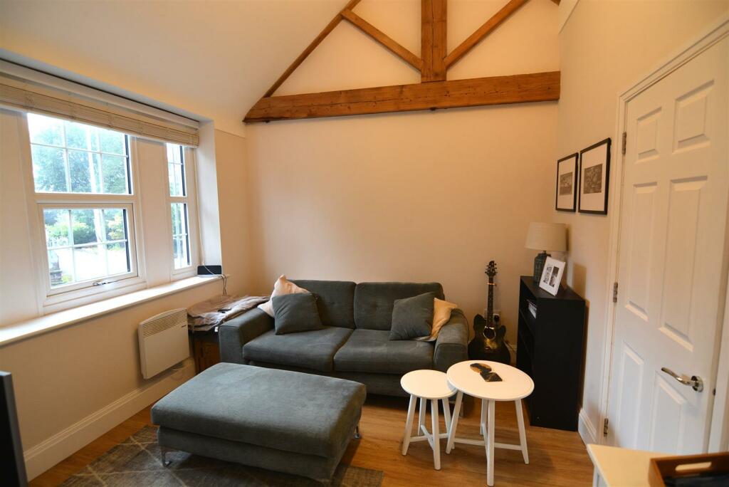 Kitchen / Living Room