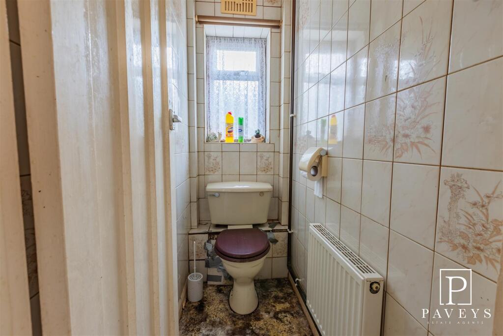 CLOAKROOM