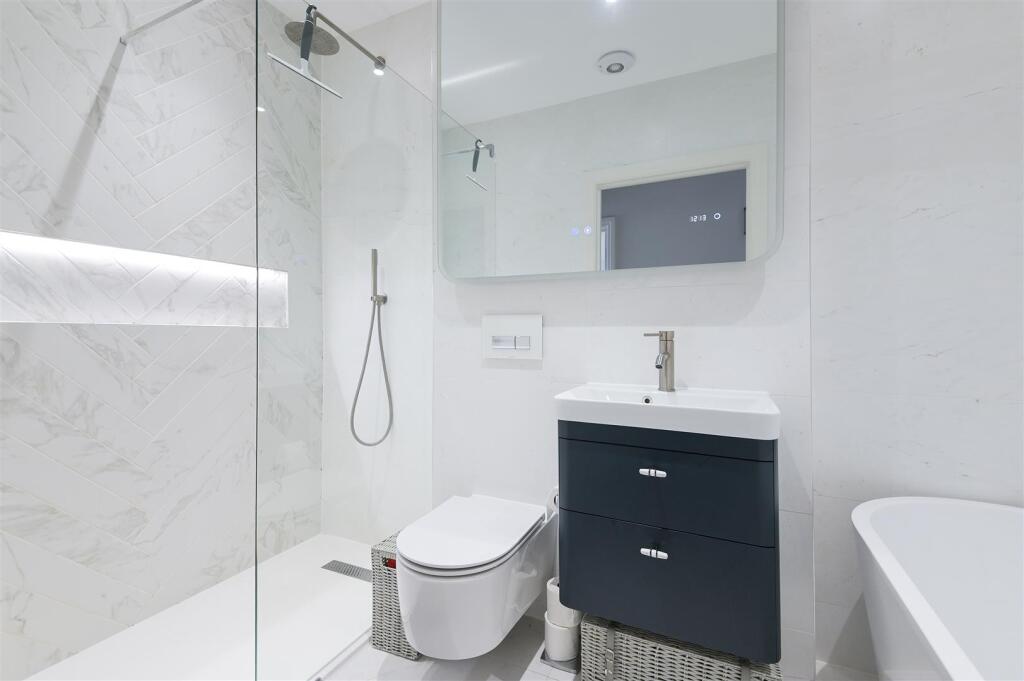 CHARTHAM HOUSE,6 - (7).jpg